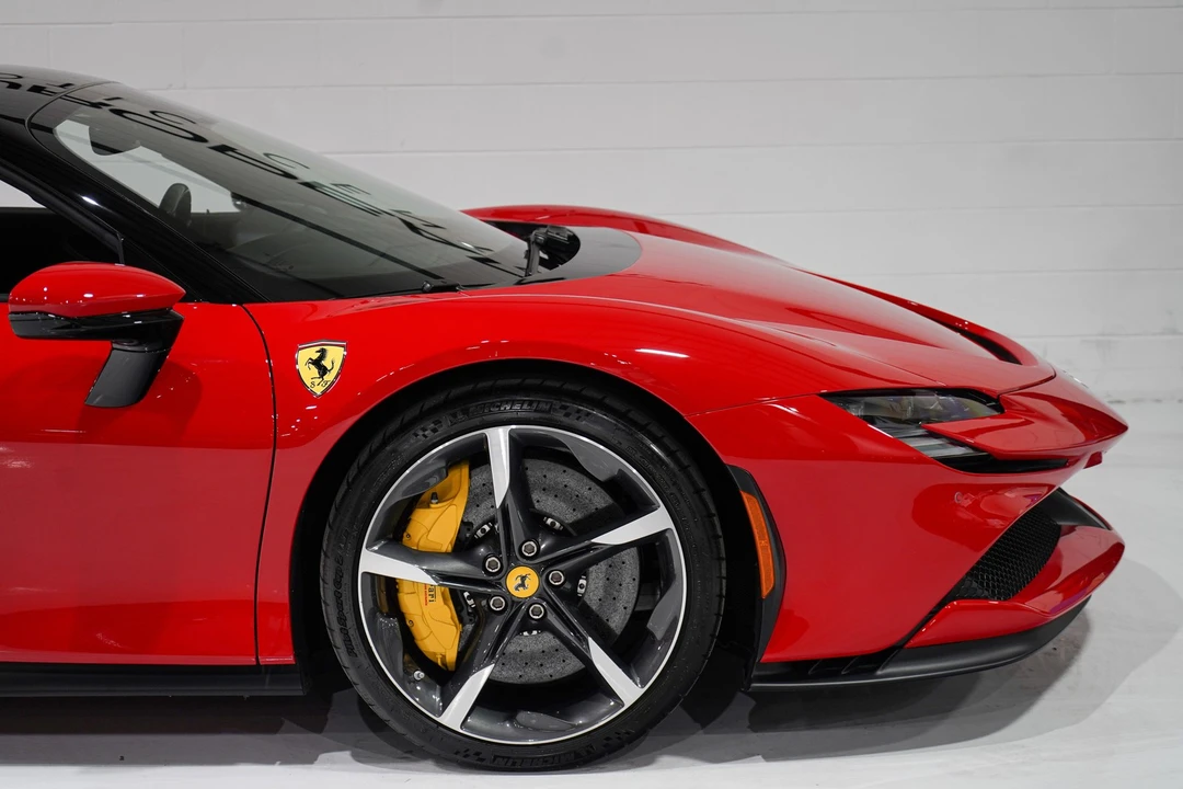 2022 Ferrari SF90 Stradale - Image 22 of 31