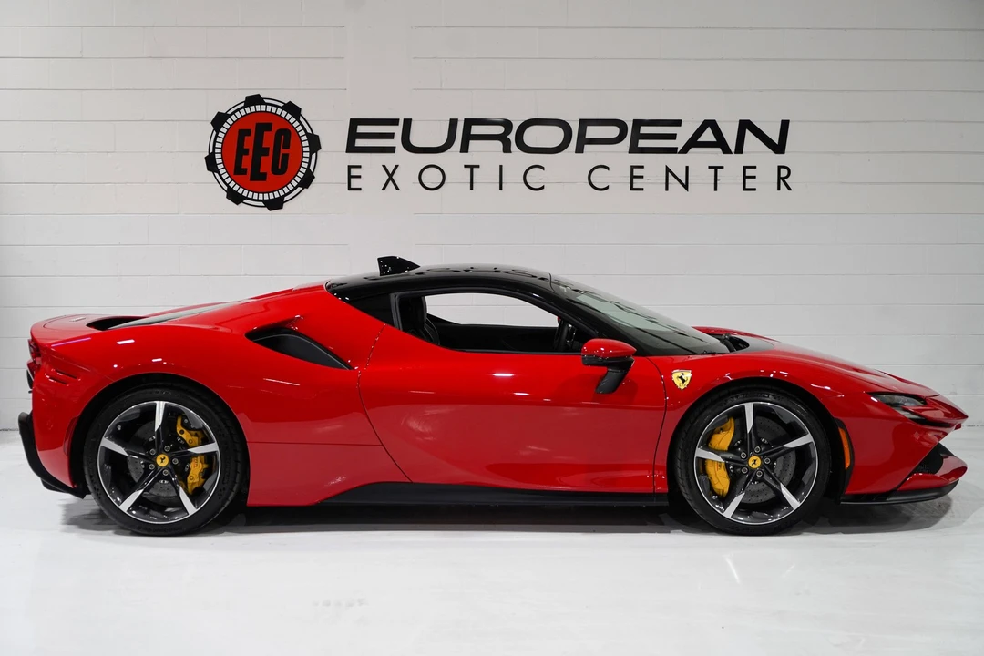 2022 Ferrari - Image 6 of 31