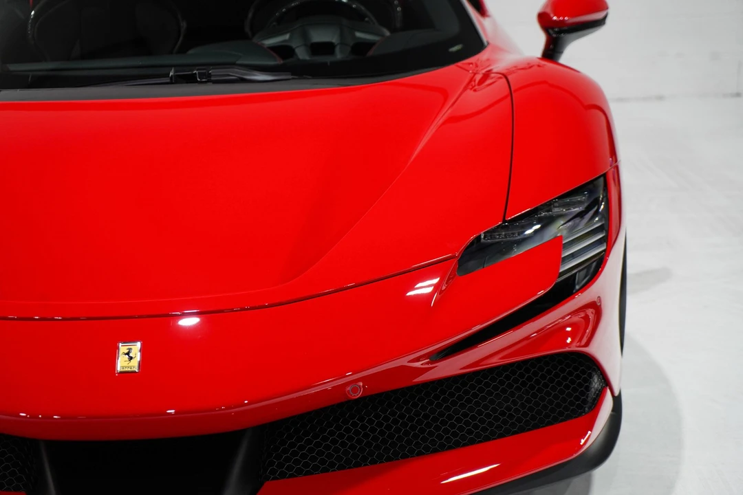 2022 Ferrari - Image 28 of 31