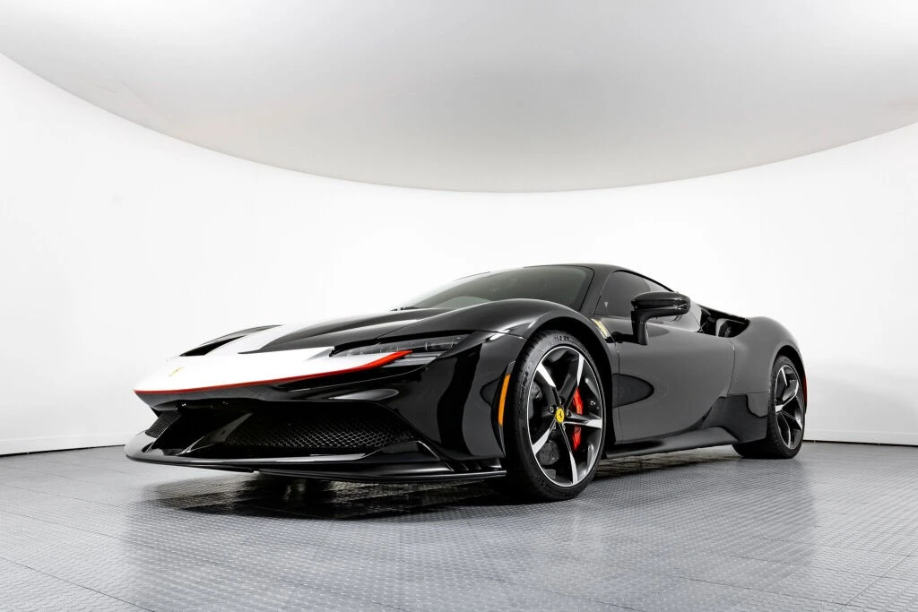 2022 Ferrari SF90 Stradale - Image 11 of 31