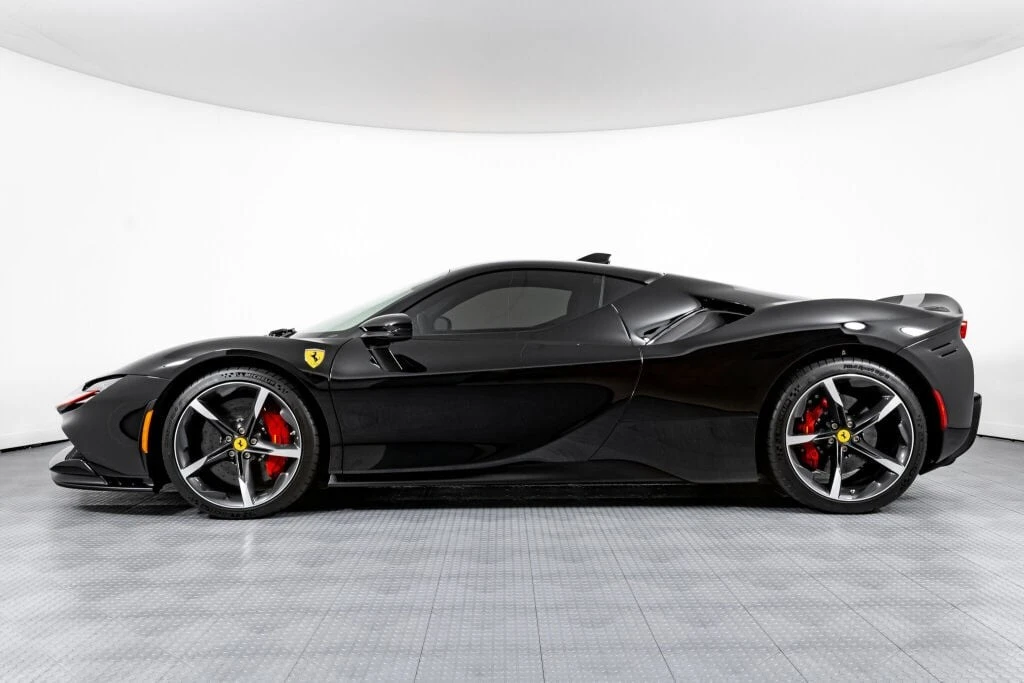 2022 Ferrari SF90 Stradale - Image 3 of 21