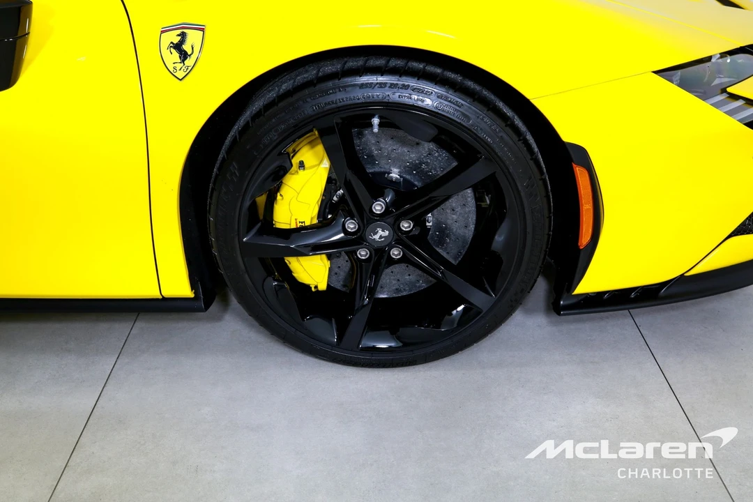 2022 Ferrari SF90 Stradale - Image 27 of 31