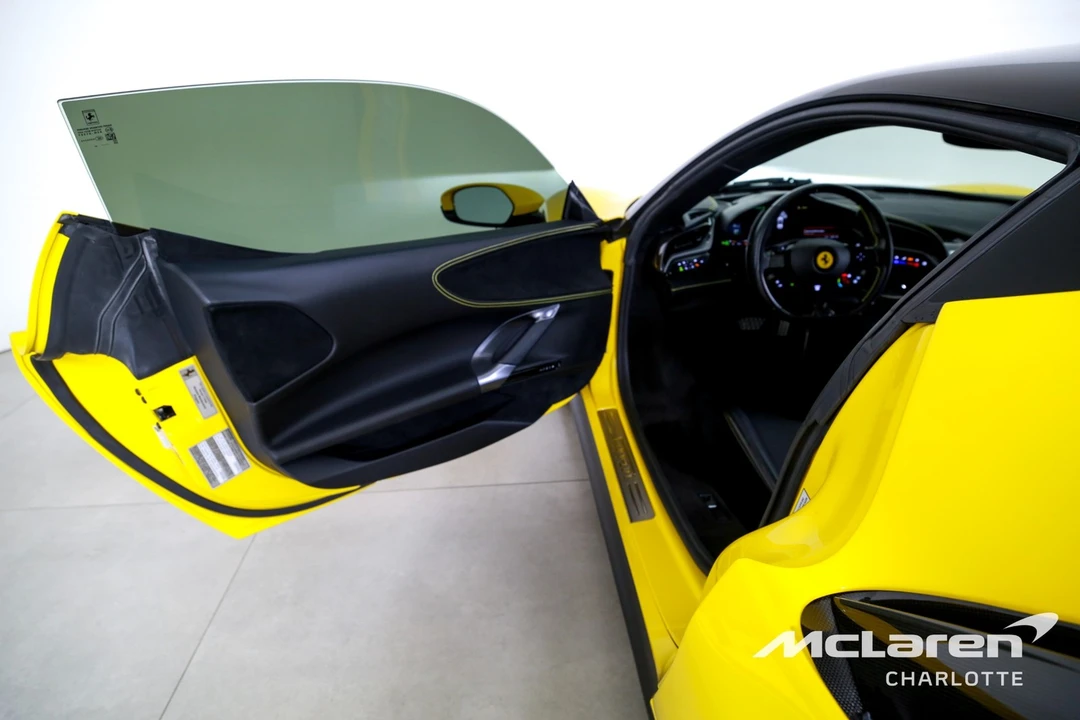 2022 Ferrari SF90 Stradale - Image 10 of 31
