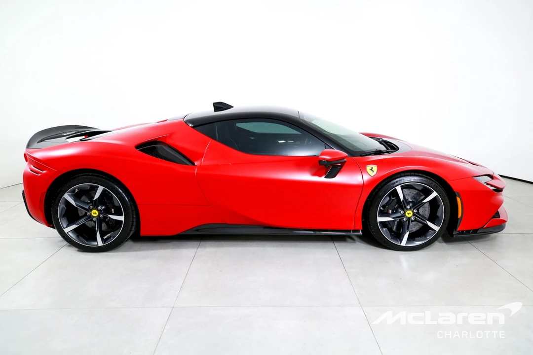 2022 Ferrari SF90 Stradale - Image 8 of 31