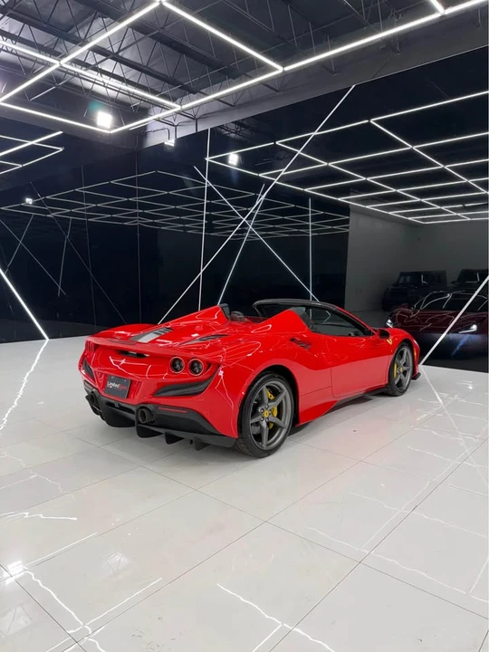 2022 Ferrari F8 Spider - Image 4 of 7