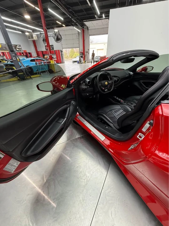 2022 Ferrari F8 Spider - Image 7 of 11