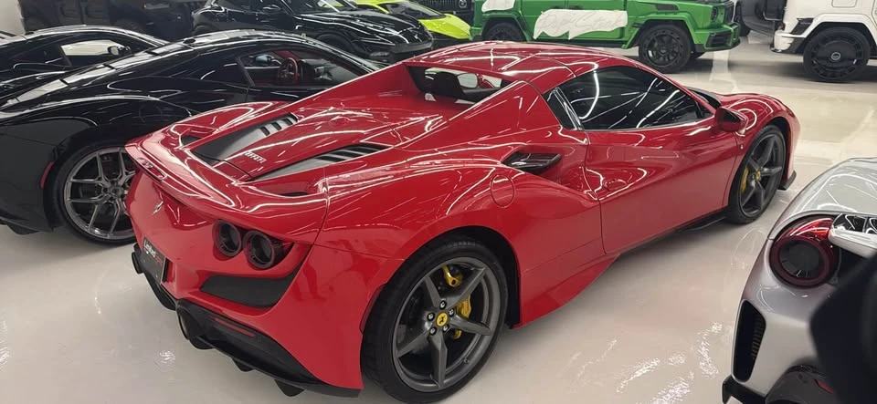2022 Ferrari F8 Spider - Image 4 of 11