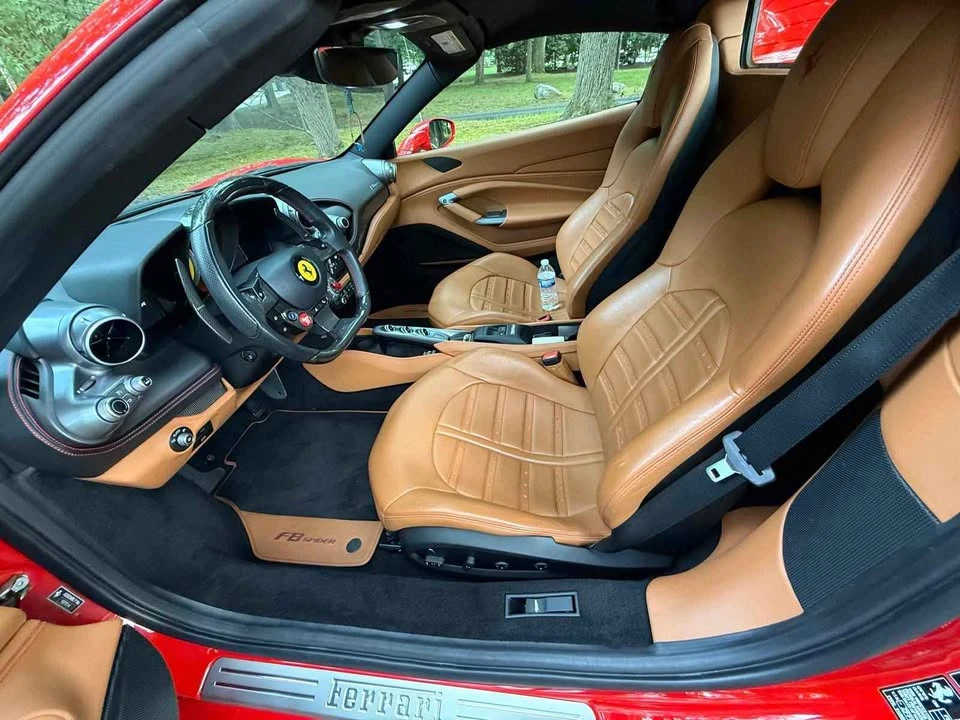 2022 Ferrari F8 Spider - Image 7 of 8