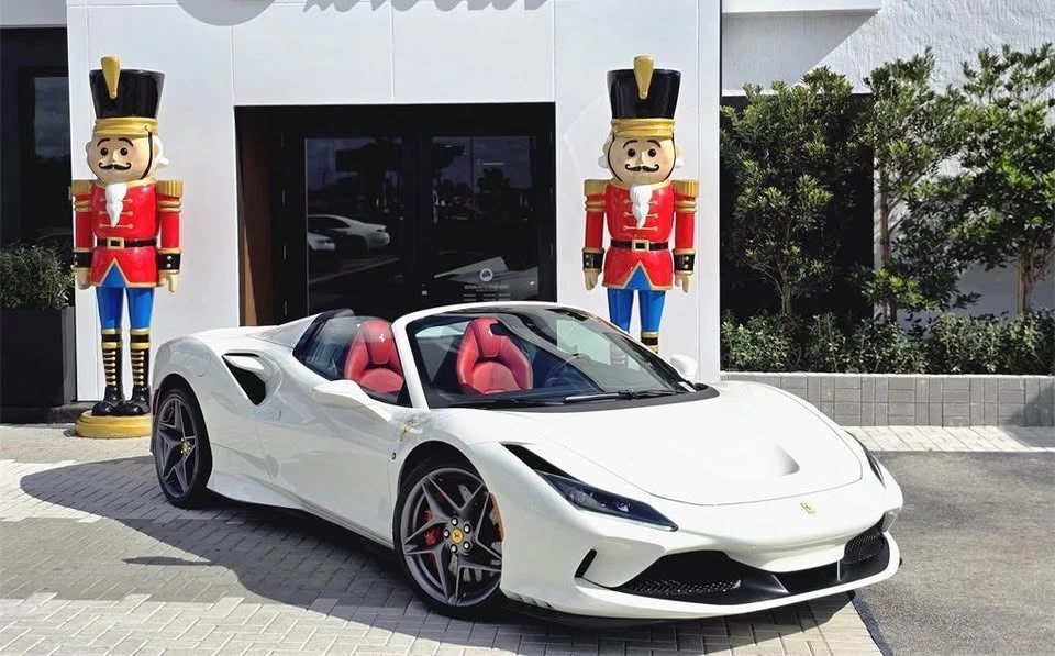 2022 Ferrari F8 Spider - Image 2 of 9