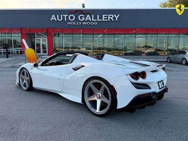 2022 Ferrari F8 Spider - Image 6 of 16