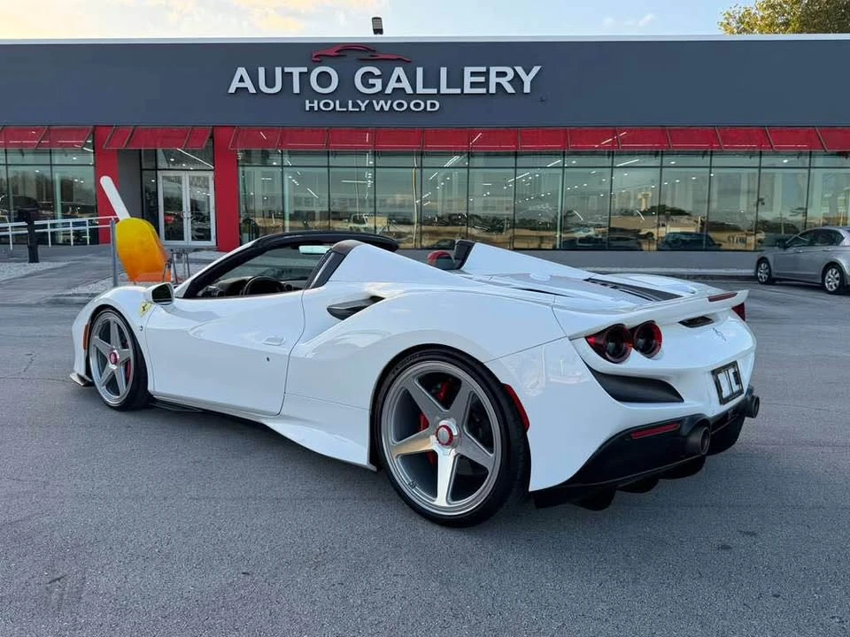2022 Ferrari F8 Spider - Image 2 of 16