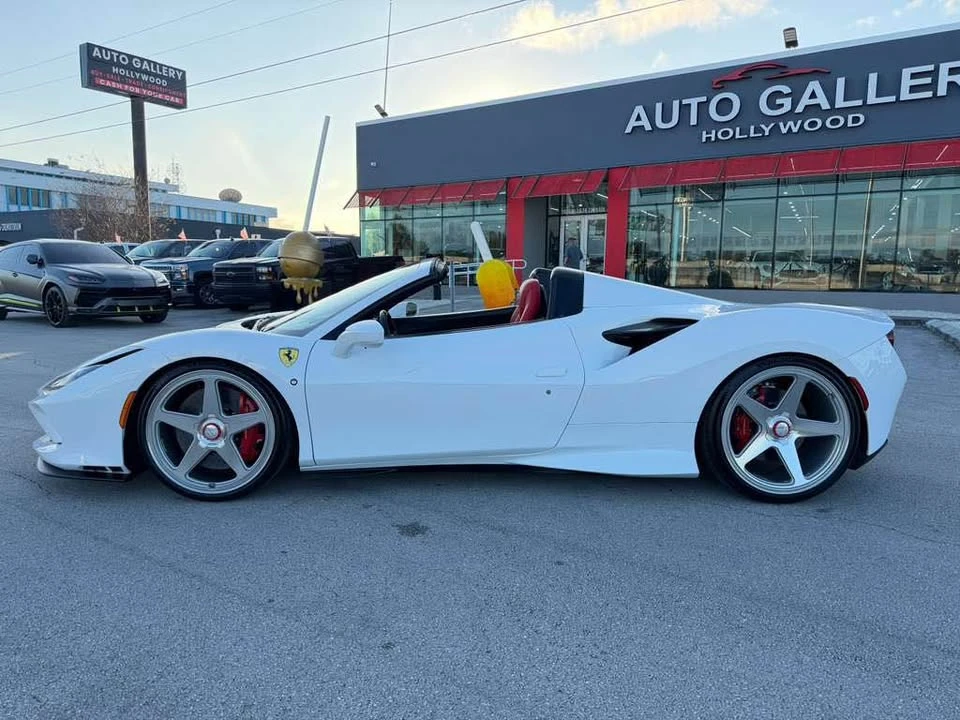 2022 Ferrari F8 Spider - Image 15 of 16