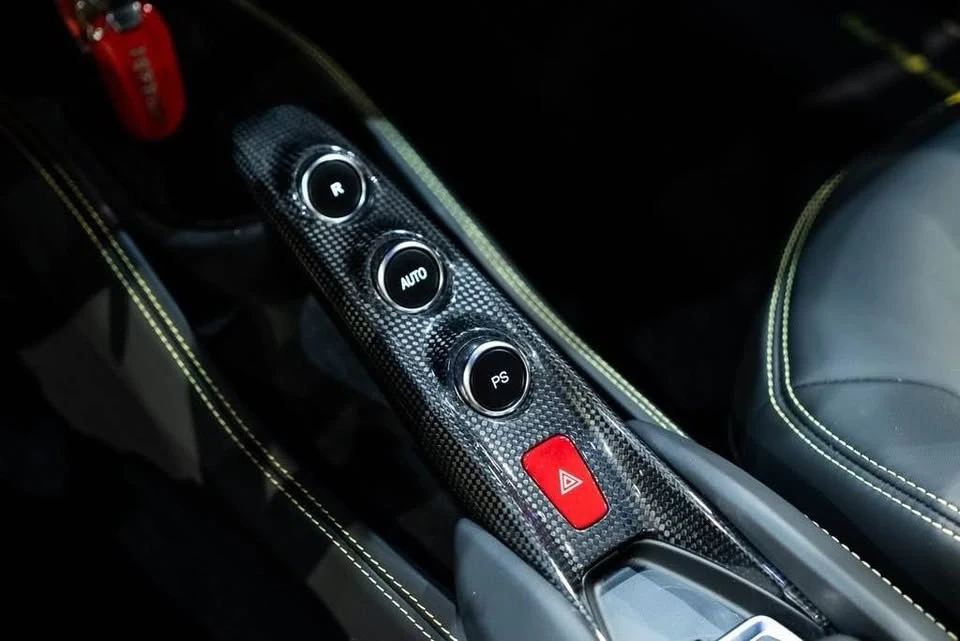 2022 Ferrari F8 Tributo - Image 16 of 20