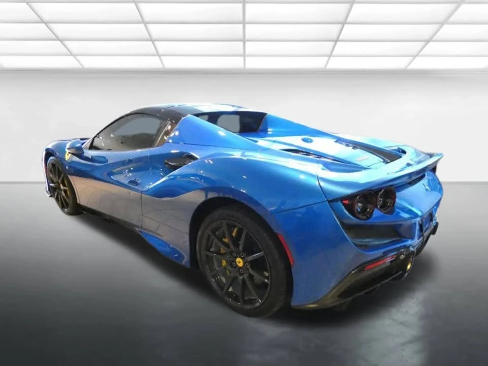 2022 Ferrari F8 Spider - Image 3 of 5