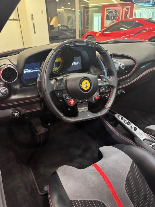 2022 Ferrari F8 Spider - Image 10 of 13
