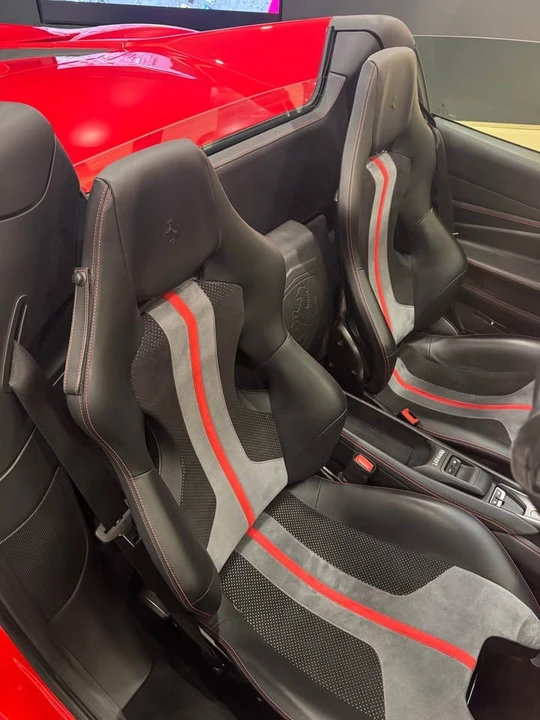 2022 Ferrari F8 Spider - Image 11 of 13