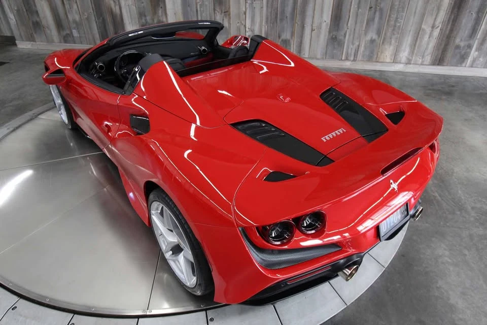 2022 Ferrari F8 Spider - Image 9 of 20