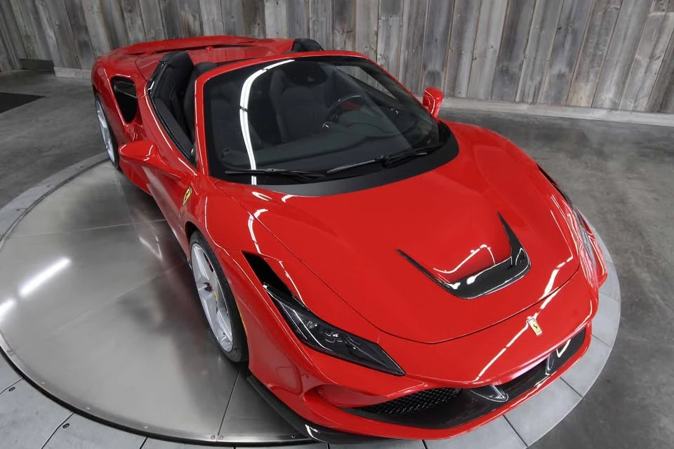 2022 Ferrari F8 Spider - Image 11 of 20