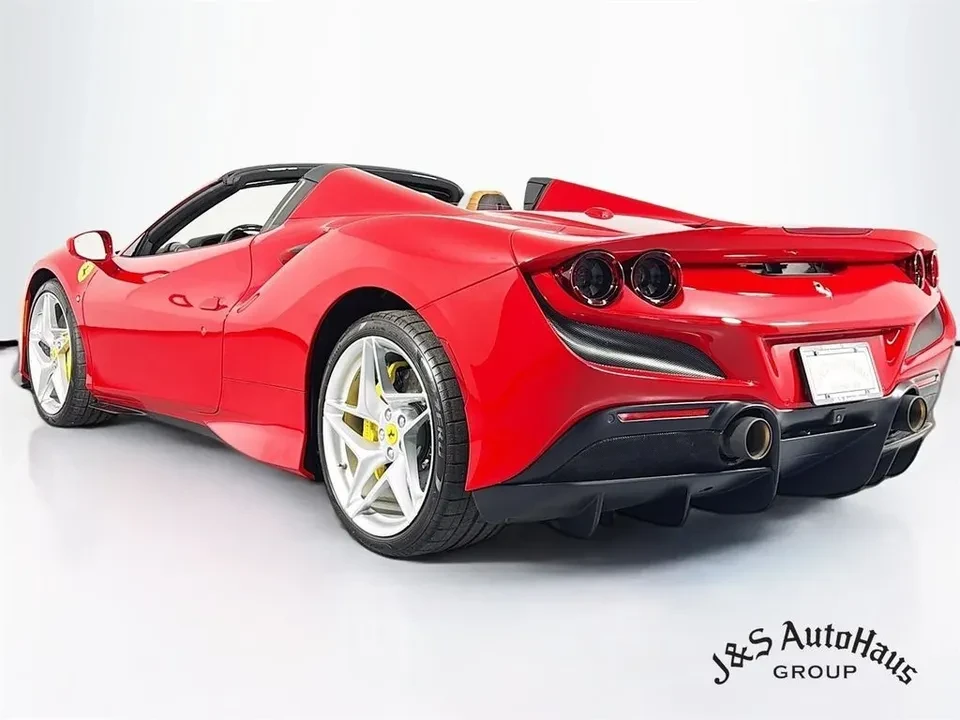 2022 Ferrari F8 Spider - Image 7 of 20