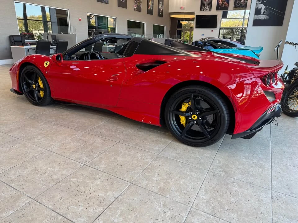 2022 Ferrari F8 Spider - Image 4 of 9