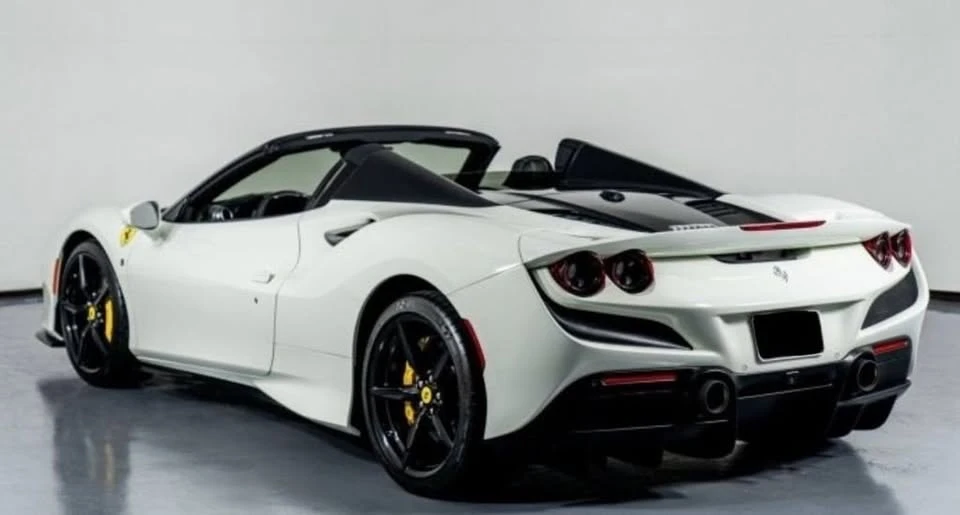 2022 Ferrari F8 Spider - Image 8 of 20