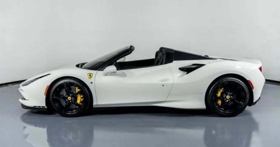 2022 Ferrari F8 Spider - Image 13 of 20