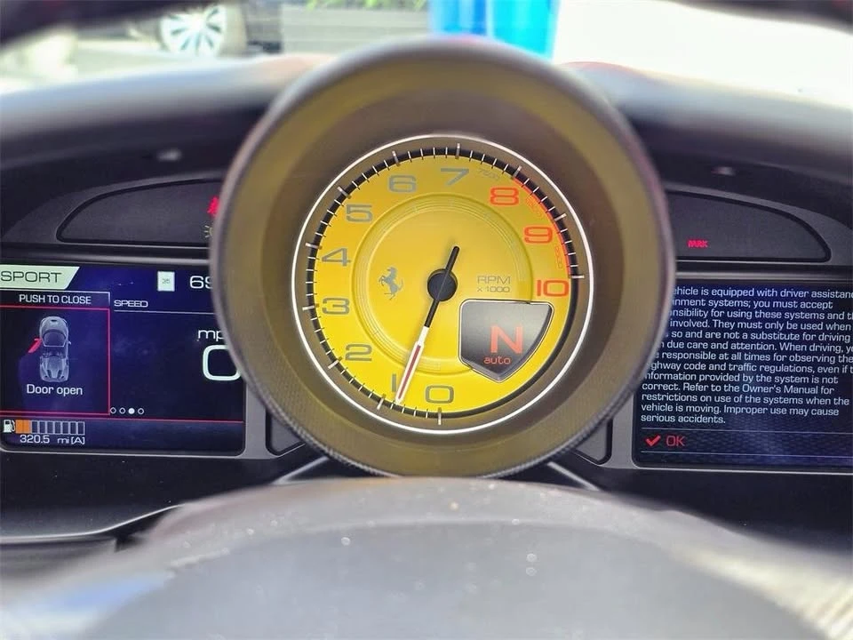 2022 Ferrari F8 Spider - Image 7 of 9