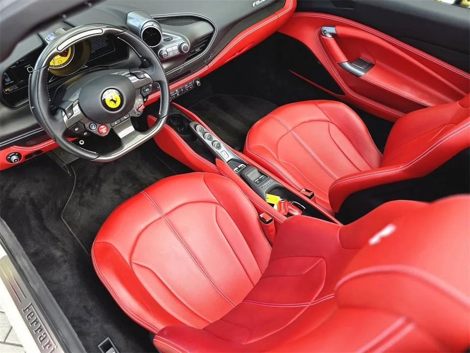 2022 Ferrari F8 Spider - Image 7 of 10