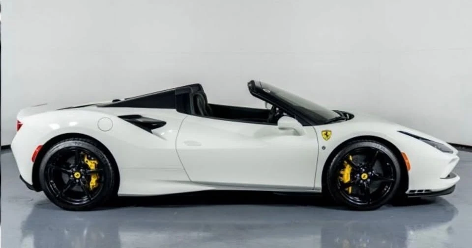 2022 Ferrari F8 Spider - Image 7 of 19