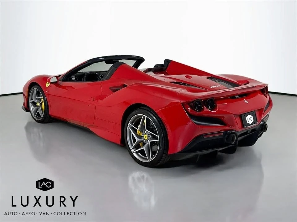 2022 Ferrari F8 Spider - Image 5 of 20