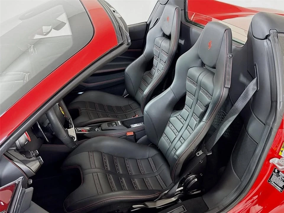2022 Ferrari F8 Spider - Image 9 of 20