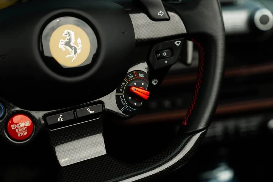 2022 Ferrari F8 Spider - Image 17 of 17
