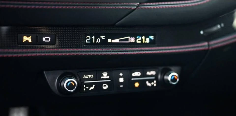 2022 Ferrari F8 Tributo - Image 16 of 18