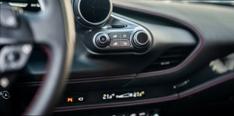 2022 Ferrari F8 Tributo - Image 15 of 18