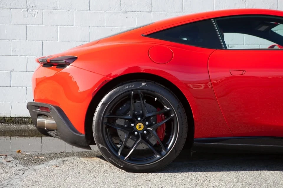 2022 Ferrari Roma - Image 10 of 20