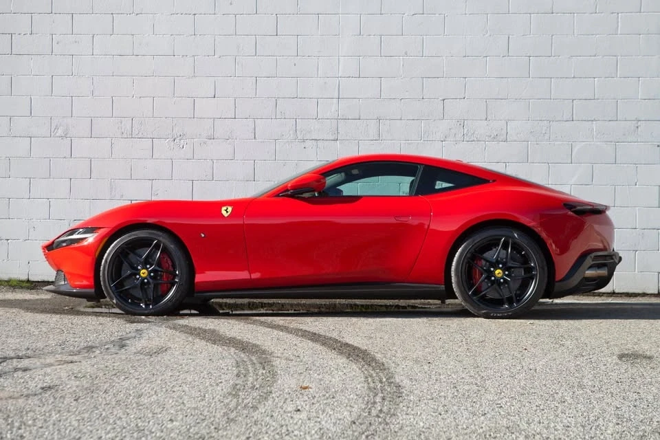 2022 Ferrari Roma - Image 5 of 20