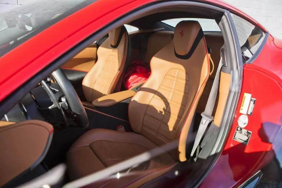 2022 Ferrari Roma - Image 3 of 6