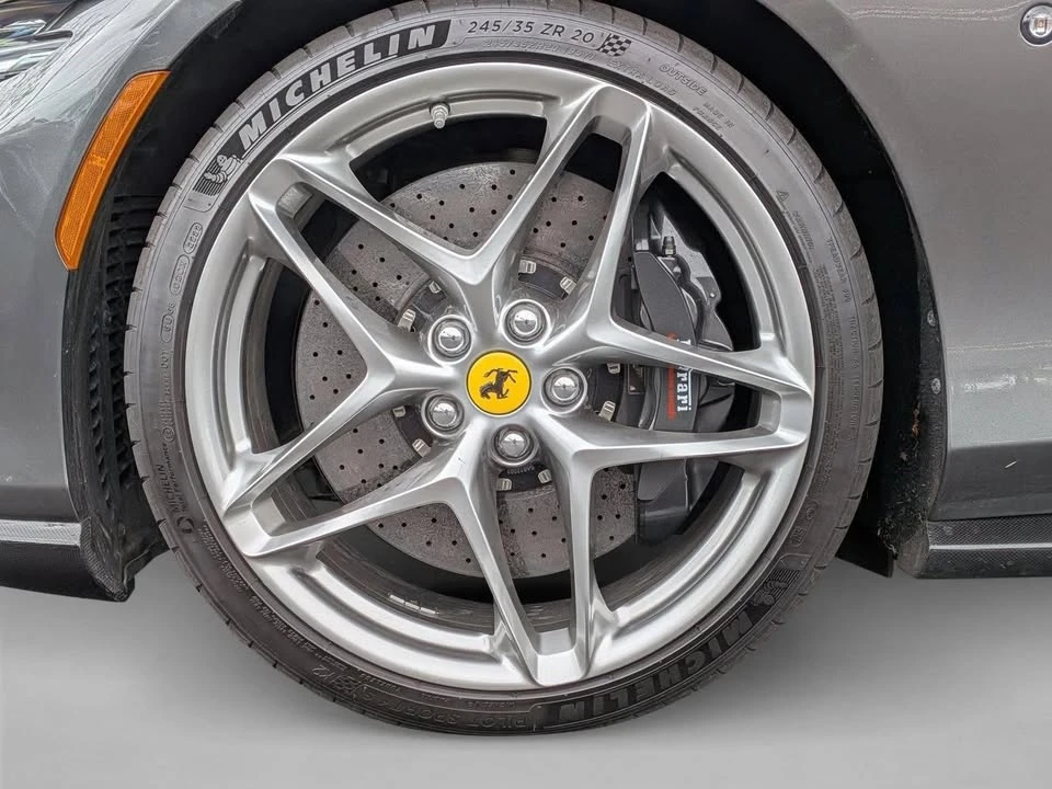 2022 Ferrari Roma - Image 7 of 8