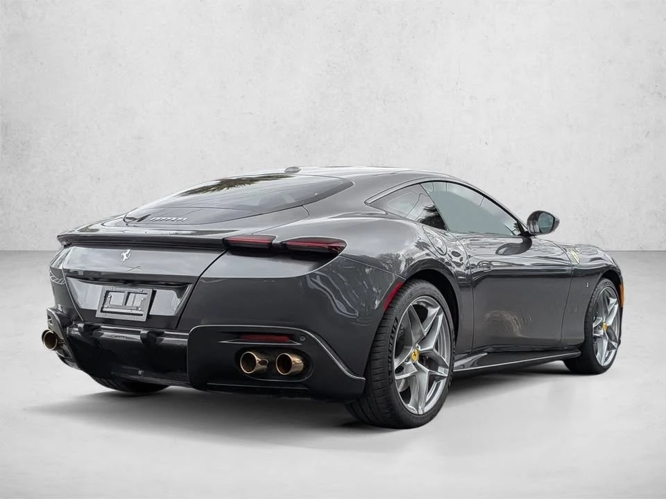 2022 Ferrari Roma - Image 2 of 8