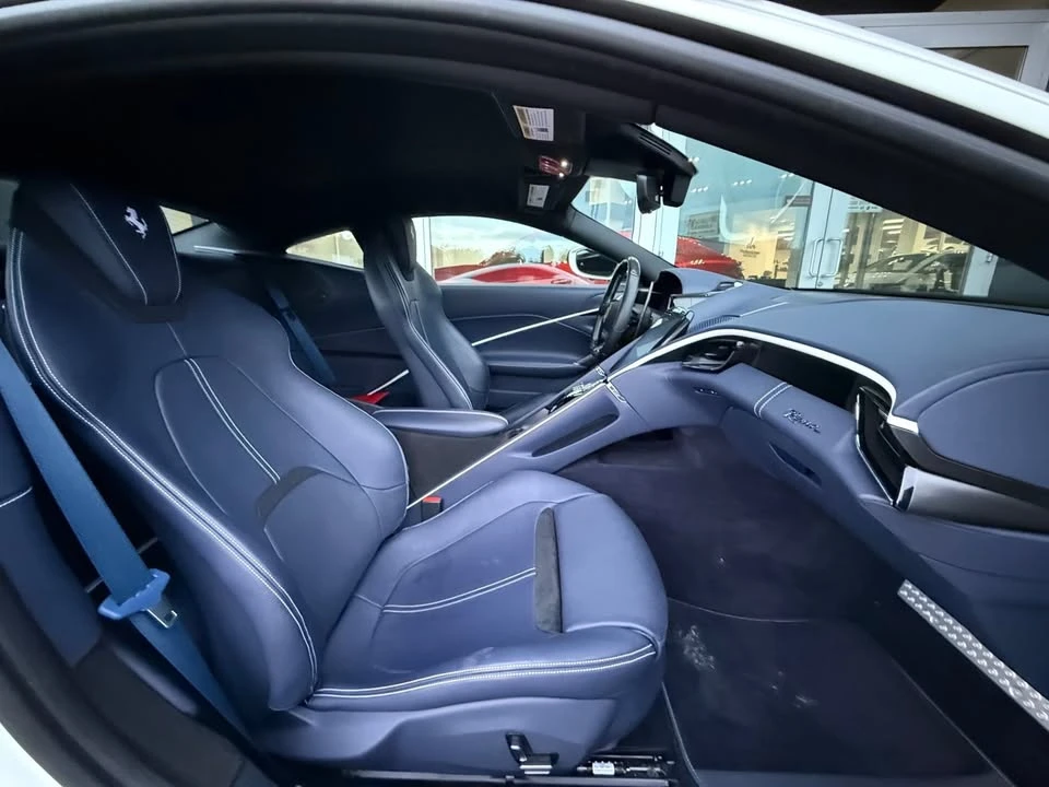 2022 Ferrari Roma - Image 10 of 14