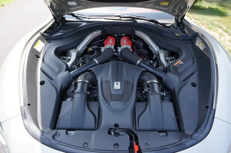 2022 Ferrari Roma - Image 15 of 15