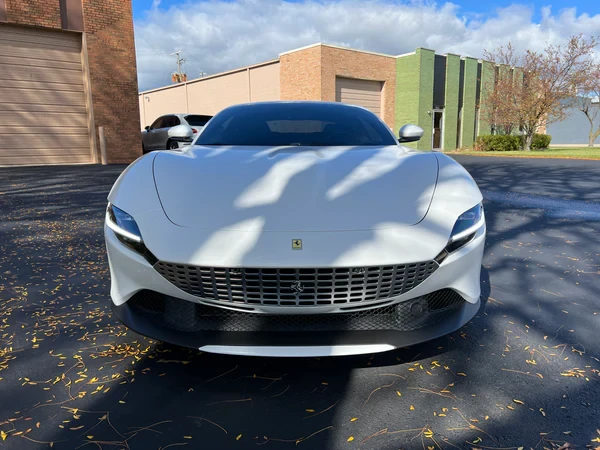 2022 Ferrari Roma - Image 2 of 19