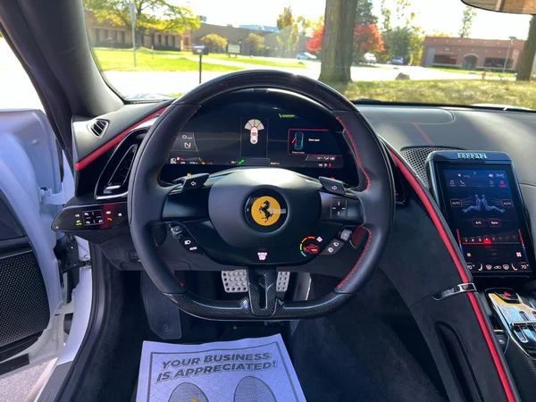 2022 Ferrari Roma - Image 16 of 19