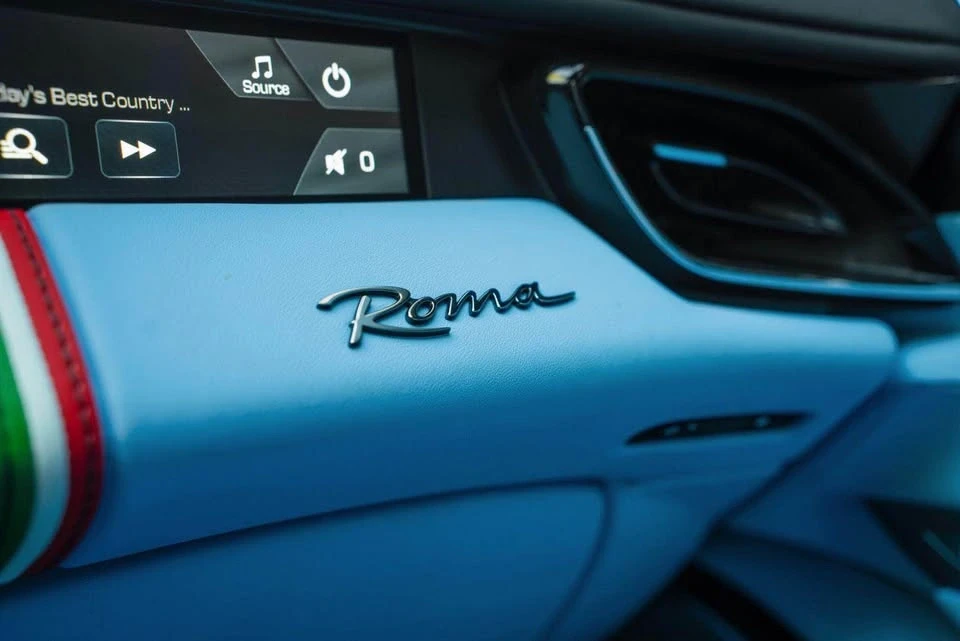 2022 Ferrari Roma - Image 3 of 13