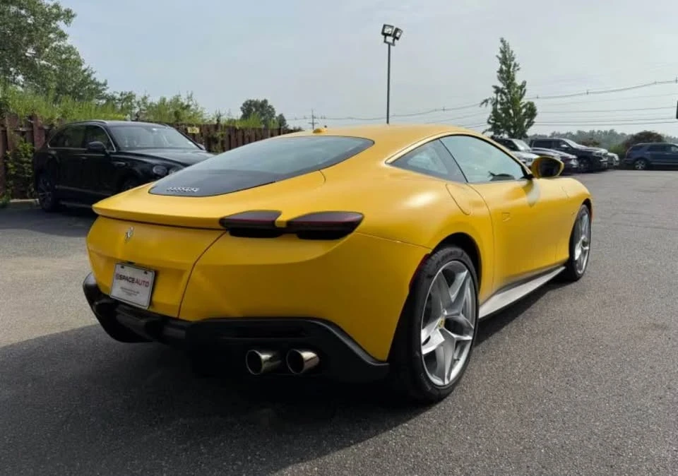 2022 Ferrari Roma - Image 3 of 6