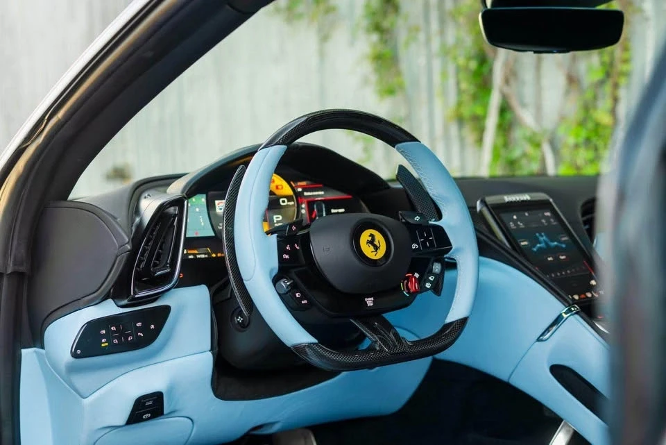 2022 Ferrari Roma - Image 8 of 13