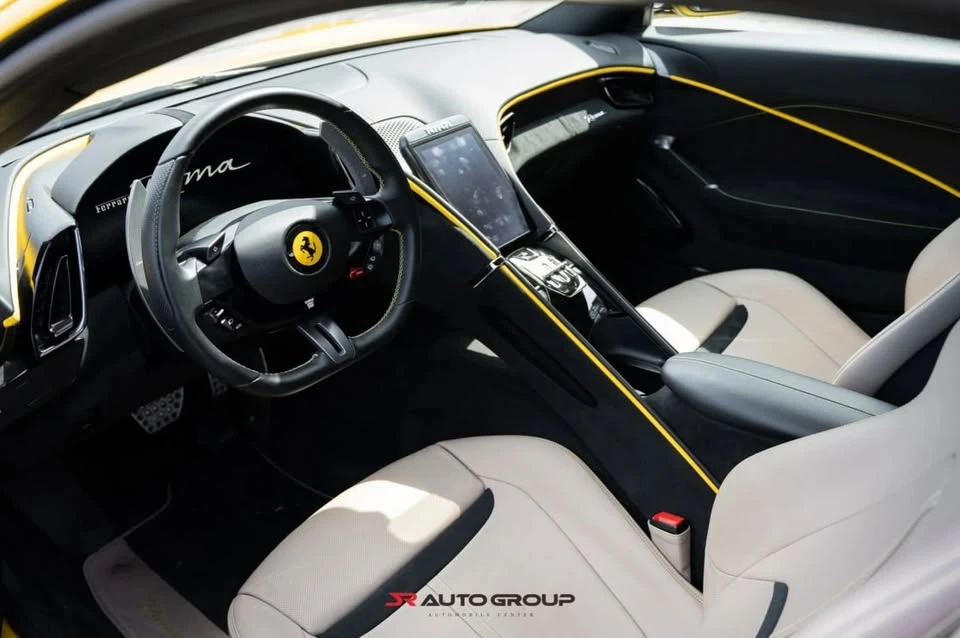 2022 Ferrari Roma - Image 14 of 20