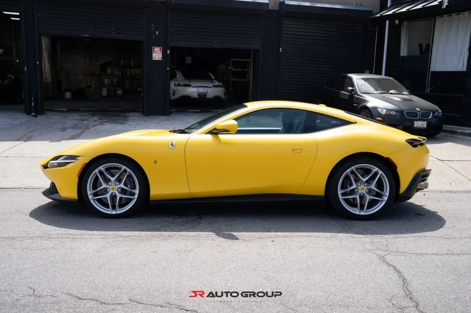 2022 Ferrari Roma - Image 7 of 20