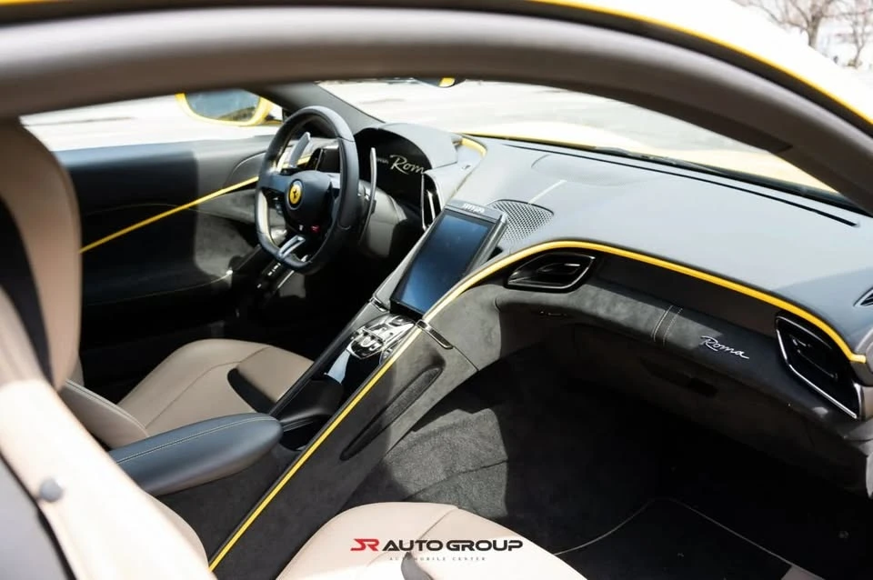 2022 Ferrari Roma - Image 19 of 20