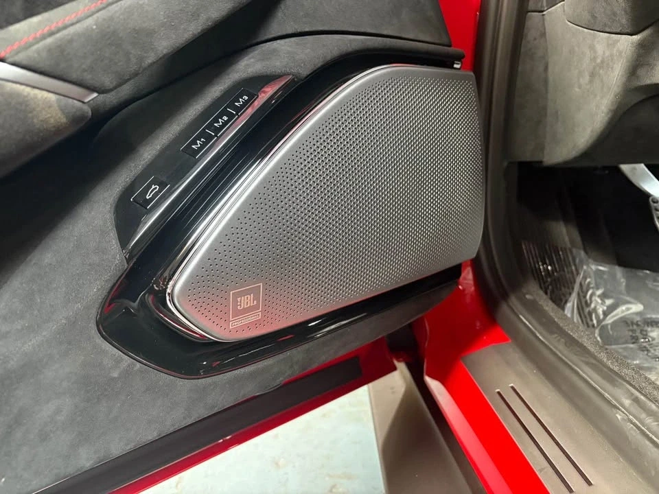 2022 Ferrari Roma - Image 6 of 6